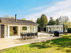Holiday home Væggerløse XL in Bogø By